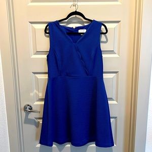 ELLE Women’s 14 scalloped cocktail dress